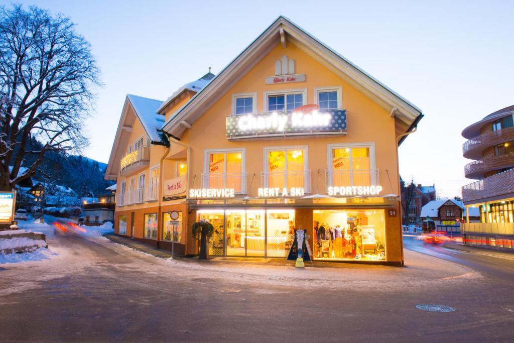Appartement Charly Kahr And Family, Ski-In & Ski-Out Шладминг Номер фото